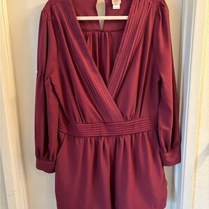 Elegant Burgundy Long Sleeve Dress